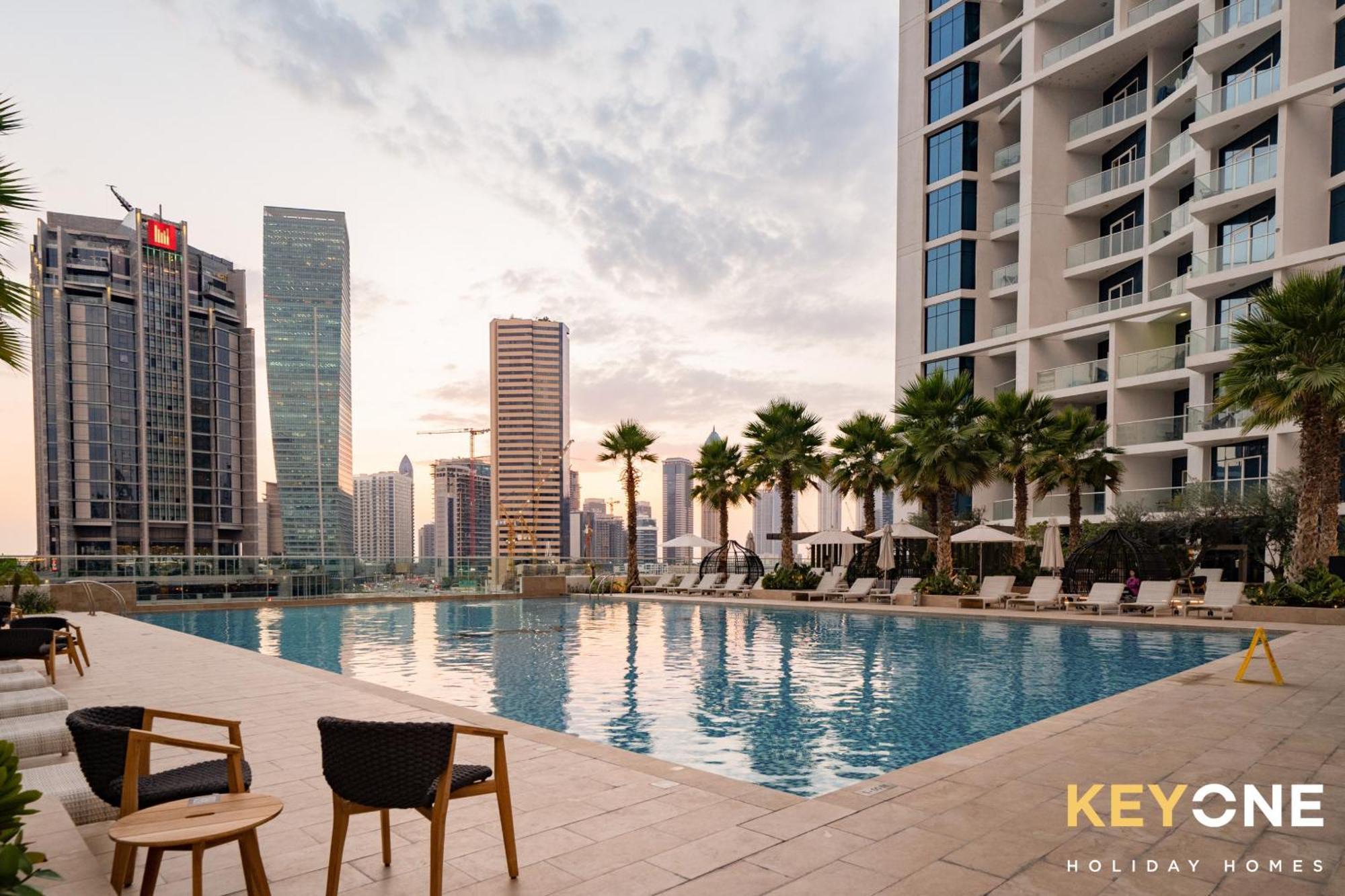 Sleek Studio In Prive With Stunning Canal View 迪拜 外观 照片